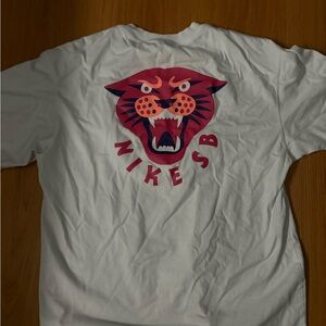 Nike White and Pink Short Sleeve Tee with Graphic Design